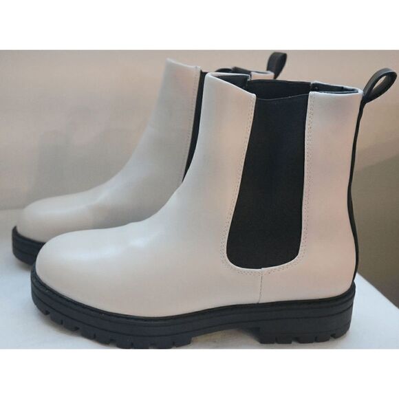 I.N.C. INTERNATIONAL CONCEPTS Women's Brycin Lug Sole Booties 5M - Picture 3 of 7